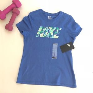 NIKe Tee